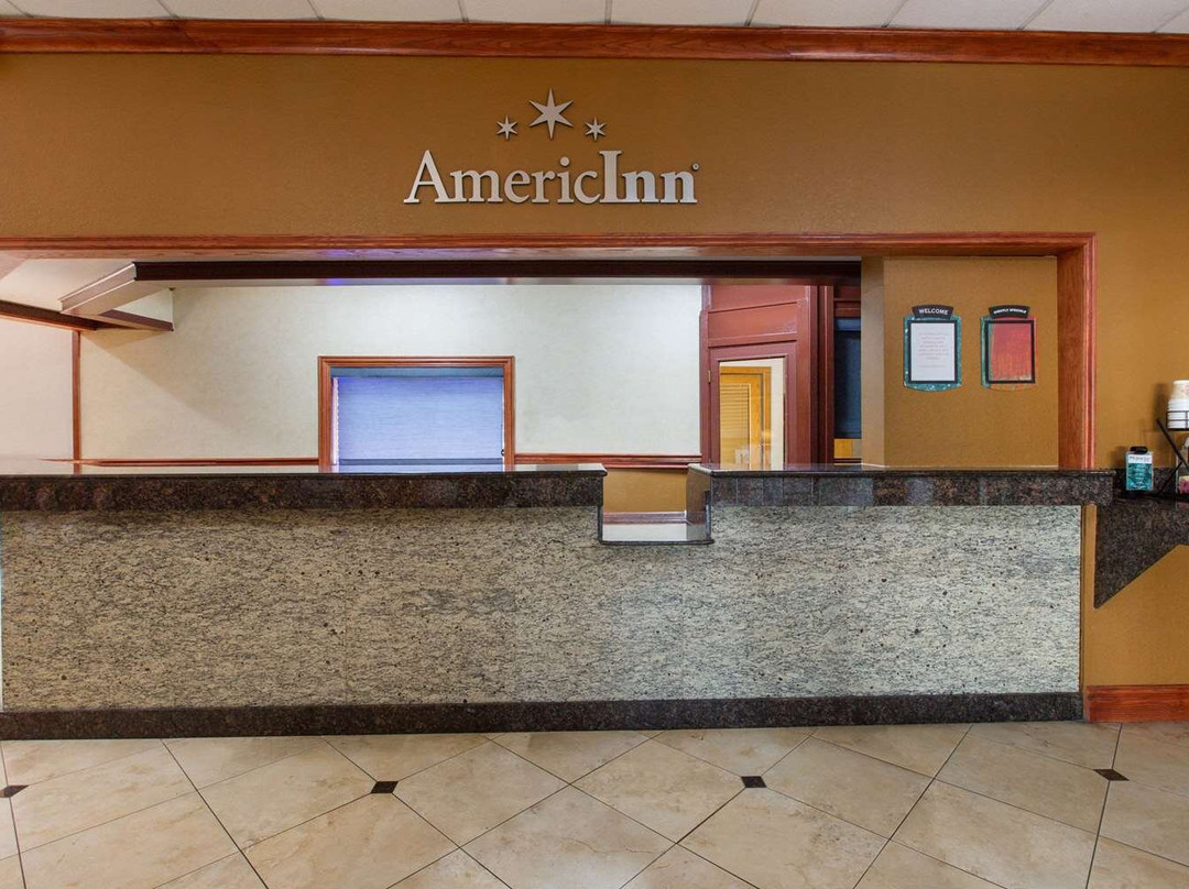 拉克罗斯河滨美吟温德姆酒店及会议中心