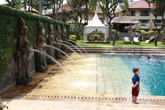 巴厘岛洲际度假村主图