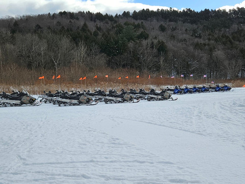 Snowmobile Vermont-斯托必去景点