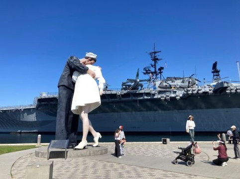 The Unconditional Surrender-圣地亚哥必去景点