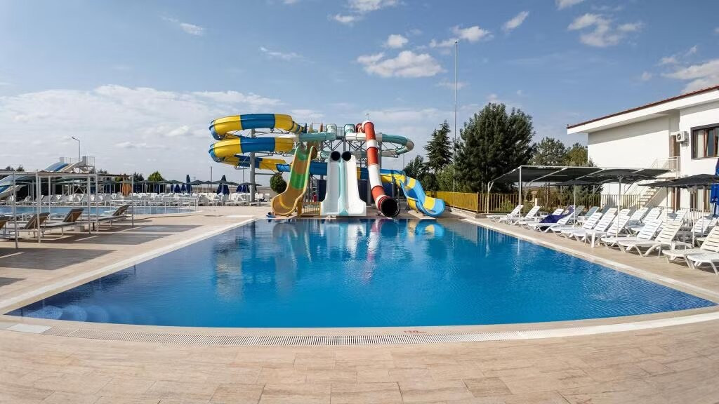 Hotel Grand Yaman Palace