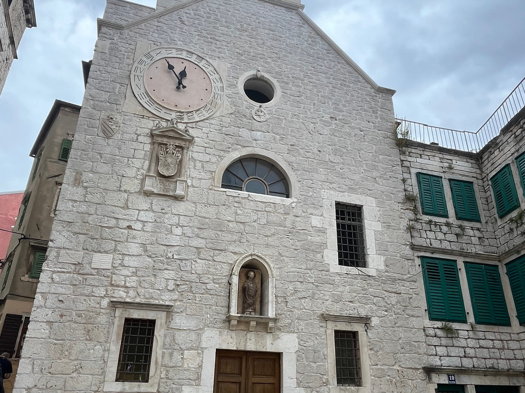 Church of Saint Barbara-希贝尼克必去景点