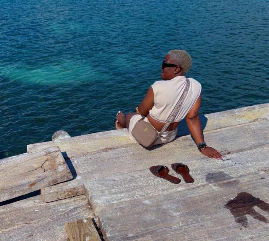 Floyd's Pelican Bar-瑰宝滩必去景点