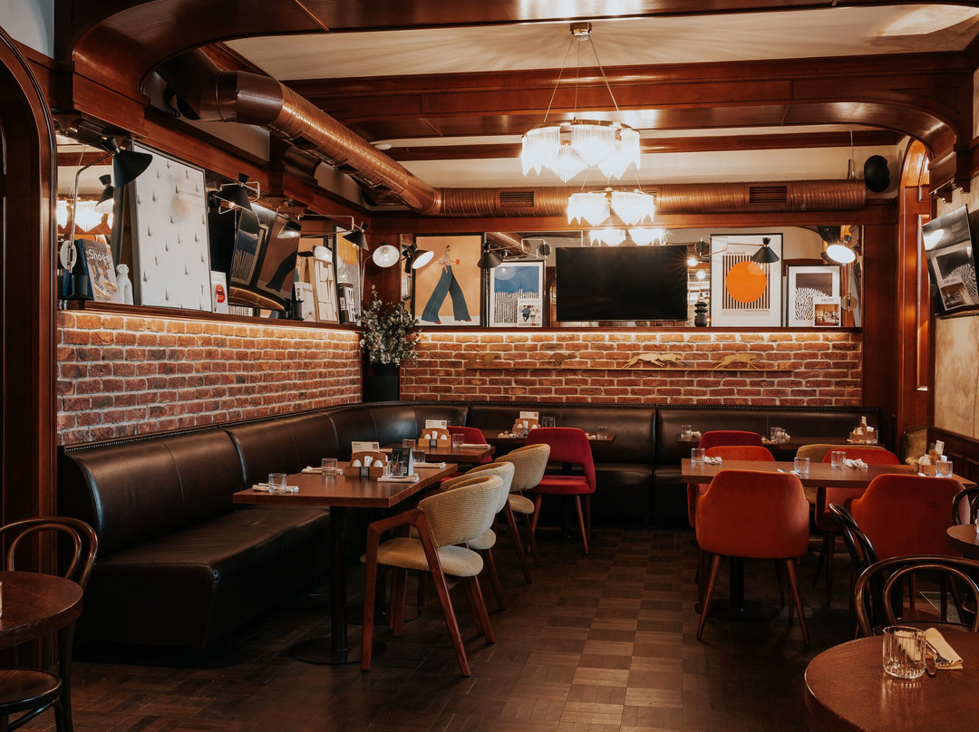 Irwin Grill & Bar
