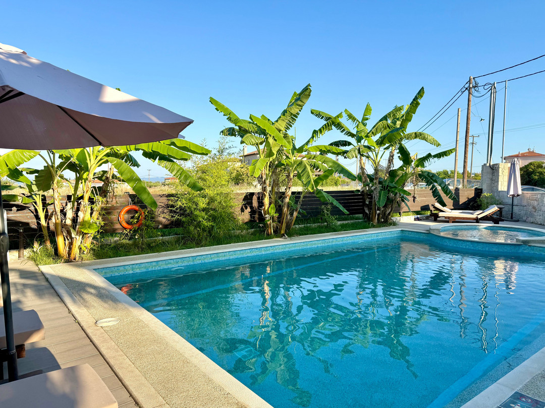 Sinodinos Deluxe Apartments