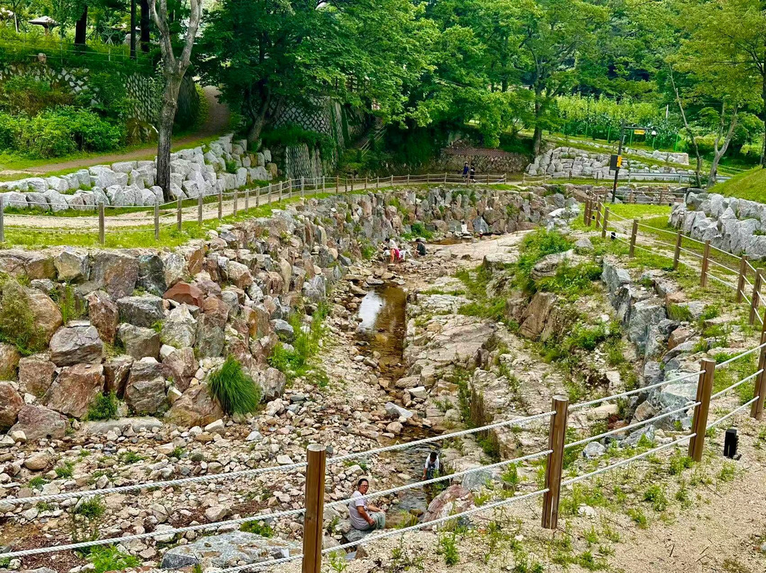 Suraksan Youwonji-南杨州市必去景点