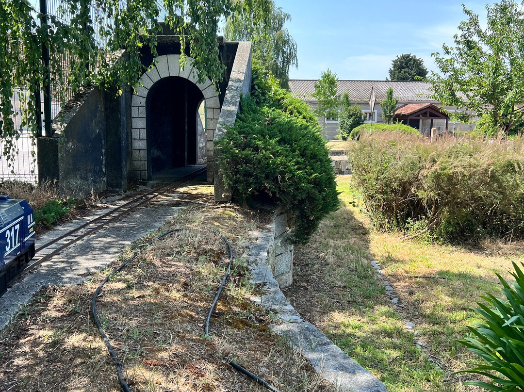 Parque Ferroviario Carrileiros-奥伦塞省必去景点