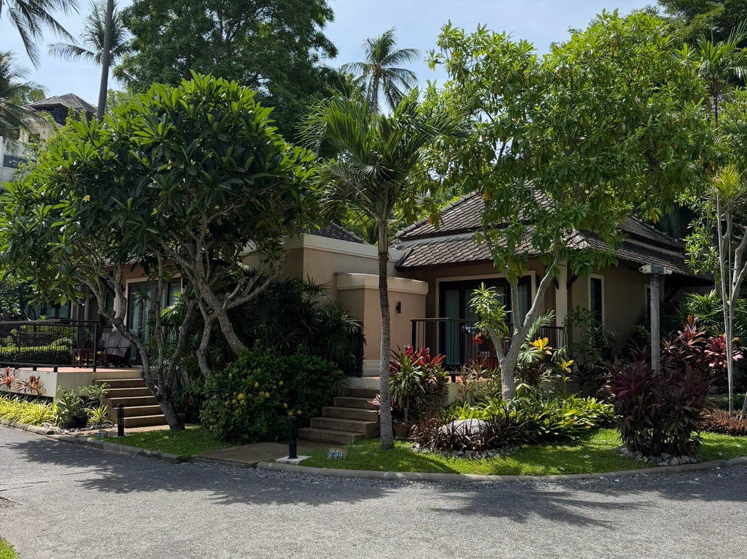 苏梅岛情人屋温泉别墅酒店主图