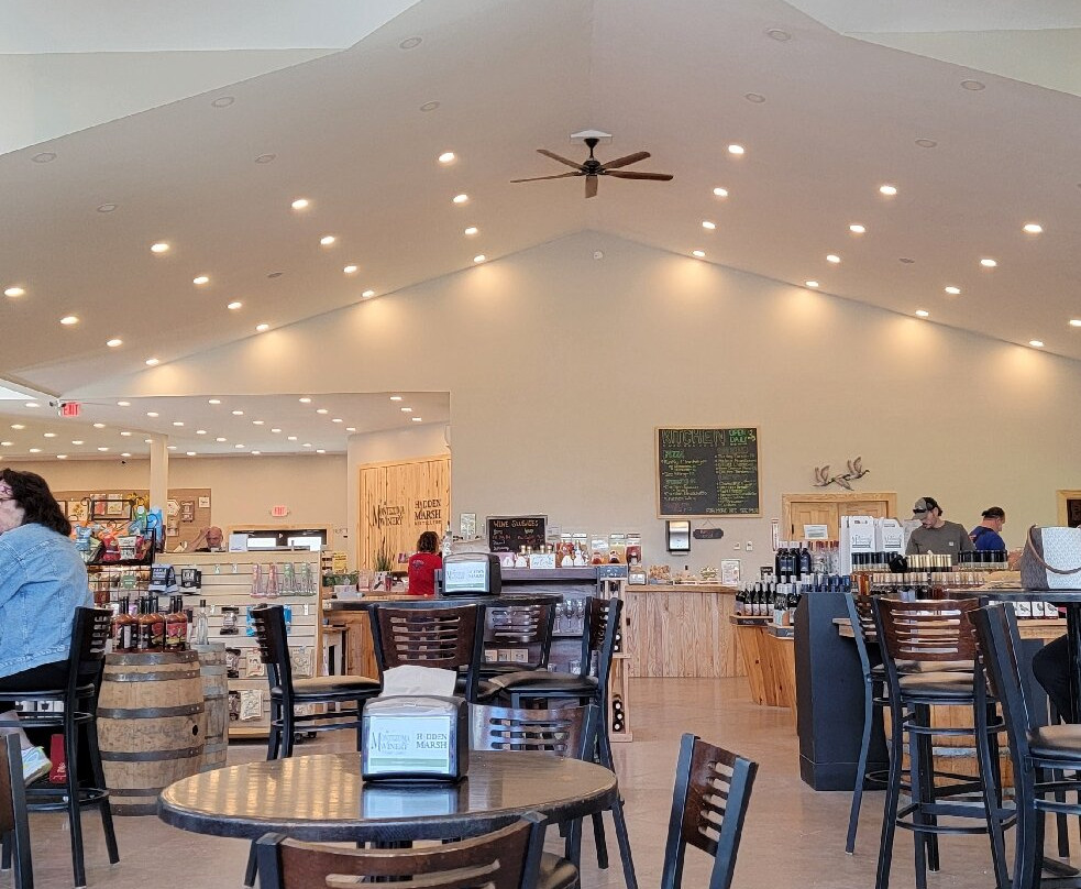 Montezuma Winery & Hidden Marsh Distillery-Seneca Falls必去景点