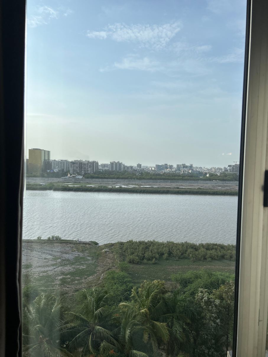 苏拉特万豪酒店-旅行者