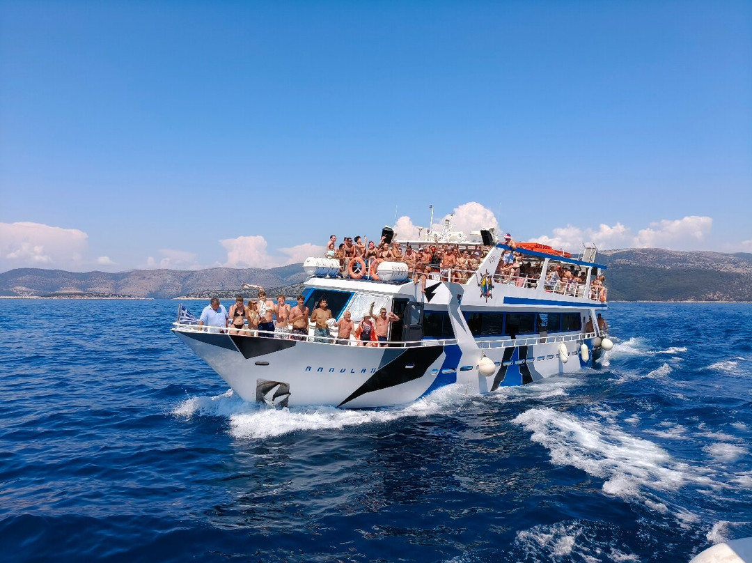 Captain Theos Boat Trips-科孚市必去景点