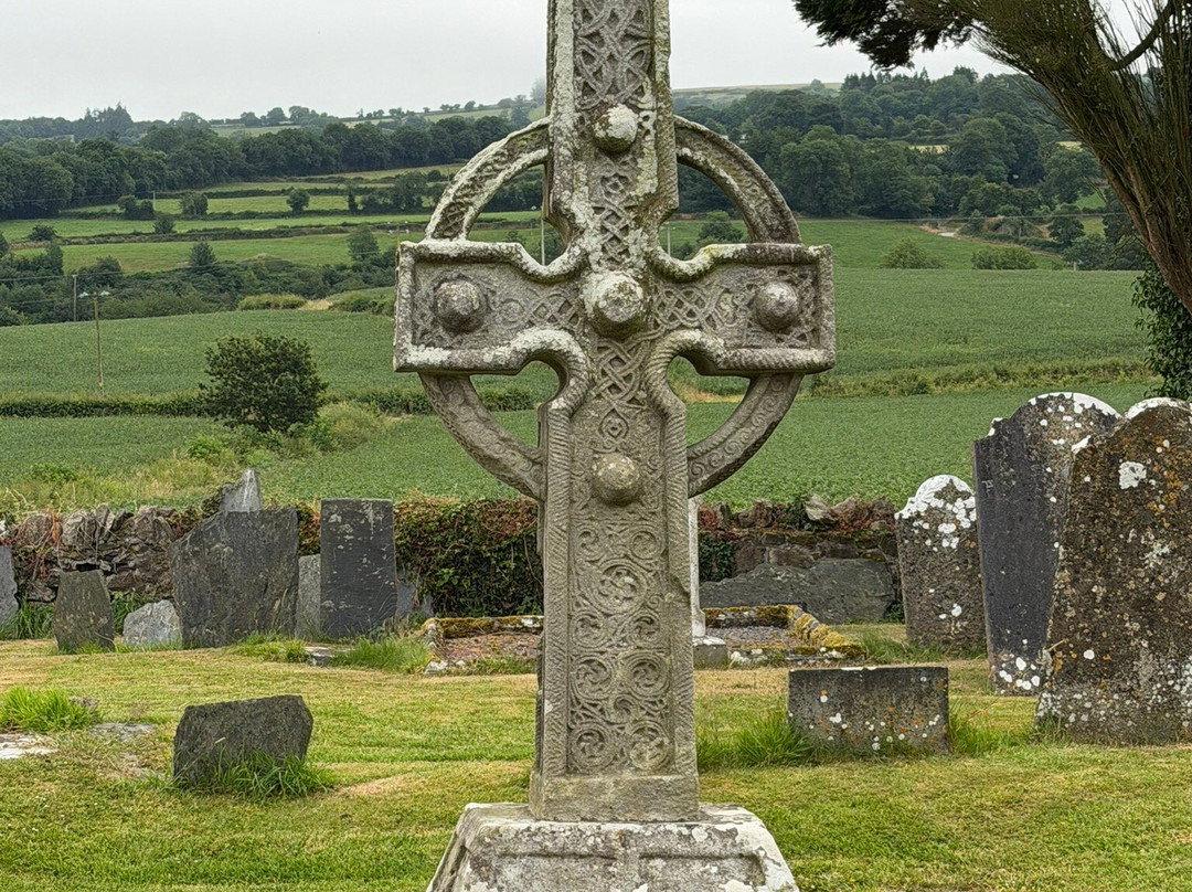 Ahenny High Crosses-蒂珀雷里必去景点