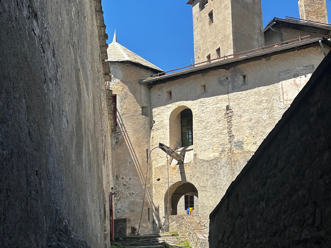 Fort Queyras-Chateau Ville Vieille必去景点