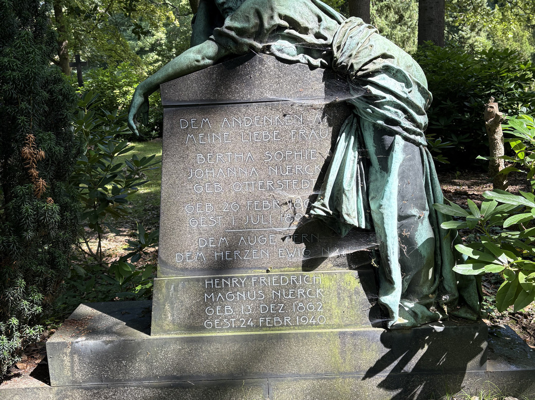 Ohlsdorf Cemetery-汉堡必去景点