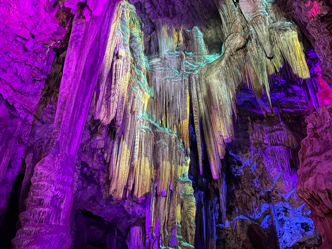 St. Michael's Cave-直布罗陀必去景点