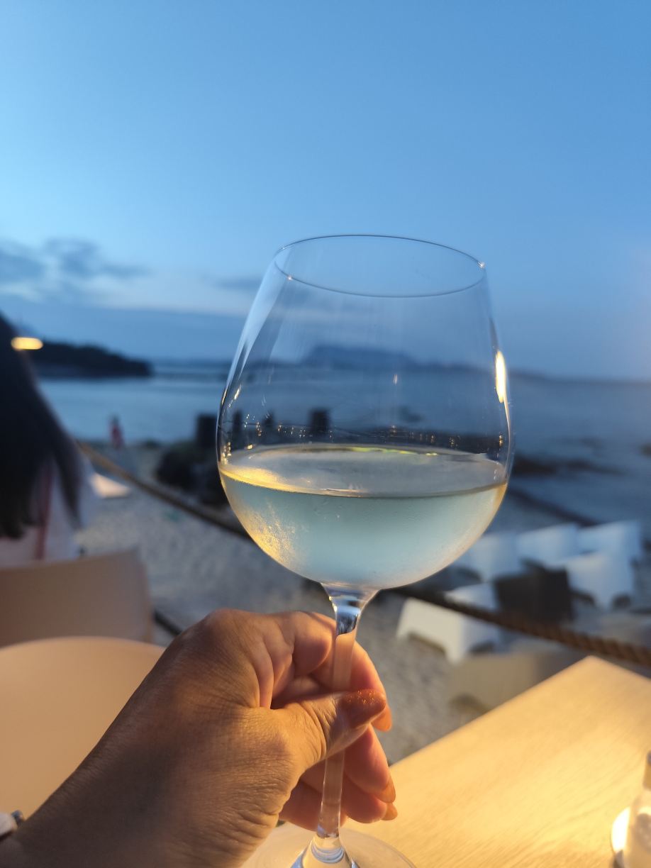 六边形酒店-旅行者