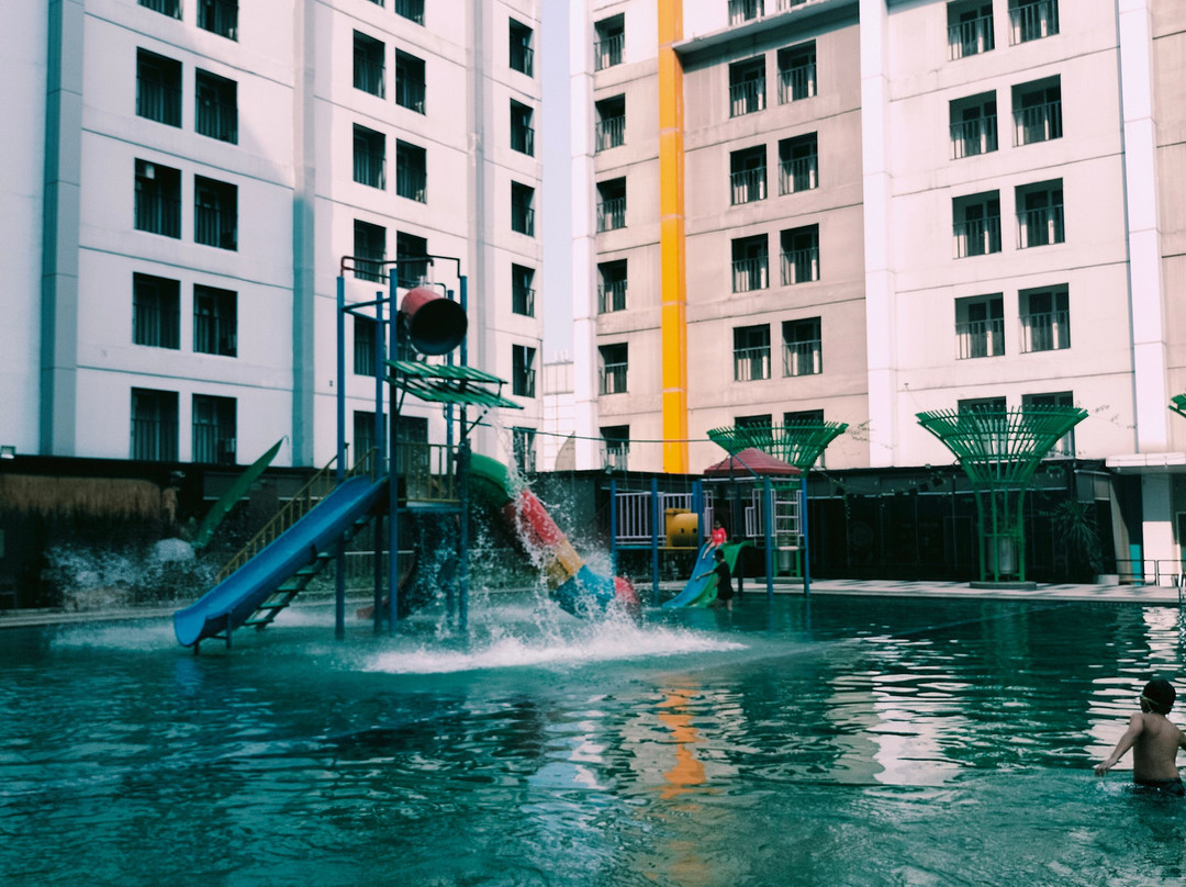 阿拉住宅游泳池景观开放式公寓酒店 - 近加丁塞尔彭主图
