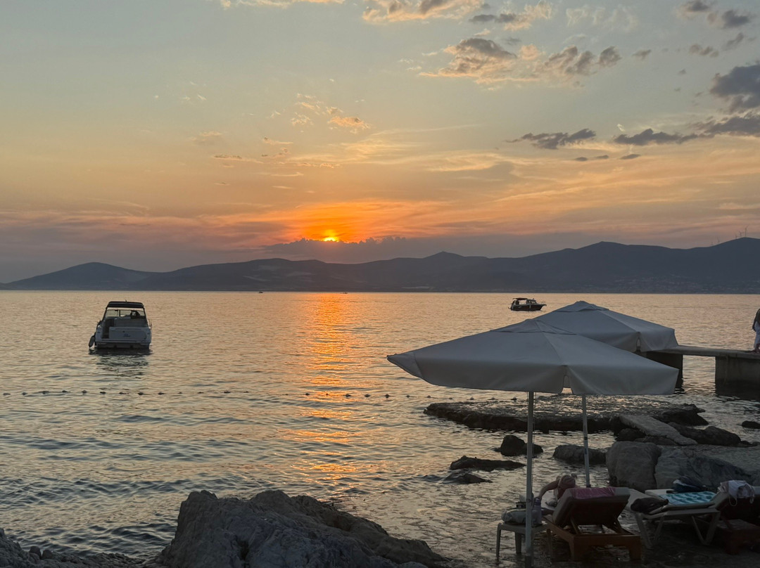 VA BENE - Kitchen & Bar-