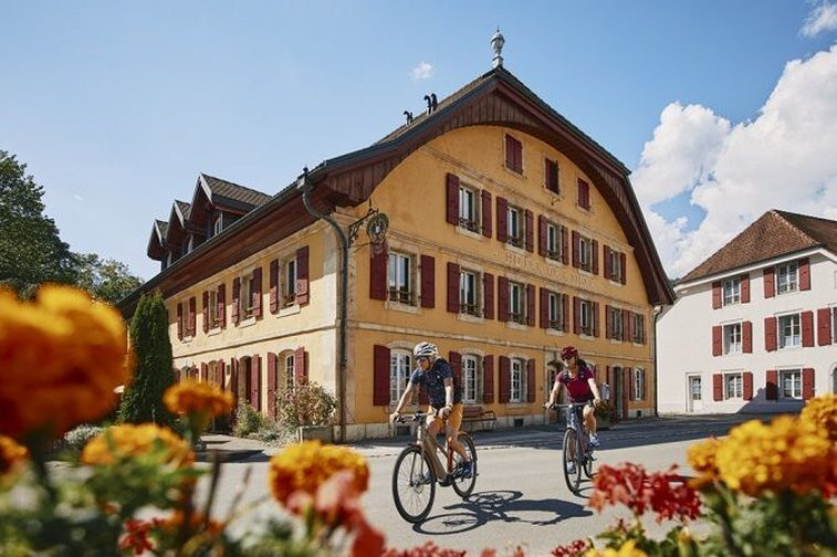 Canton of Neuchatel酒店住宿-Hotel de l'Aigle