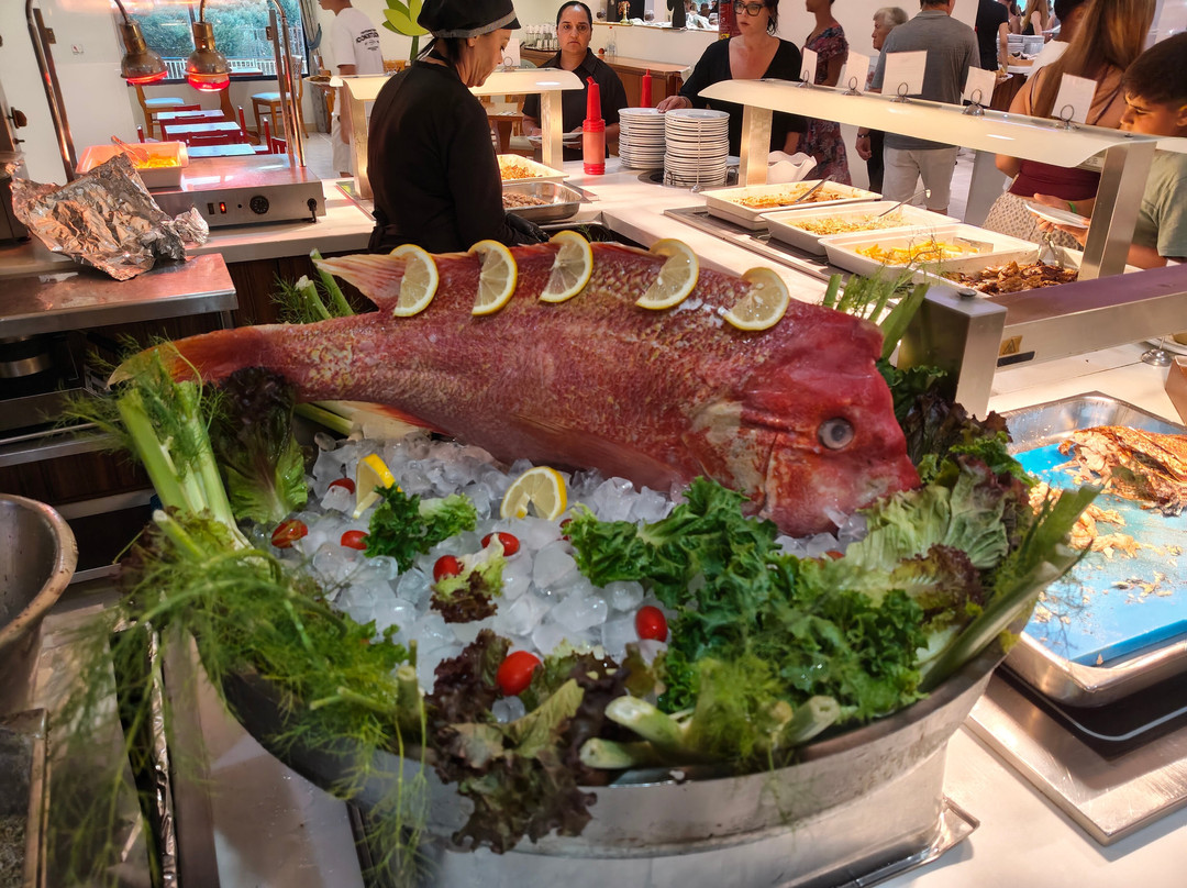 克里特村阳光酒店主图