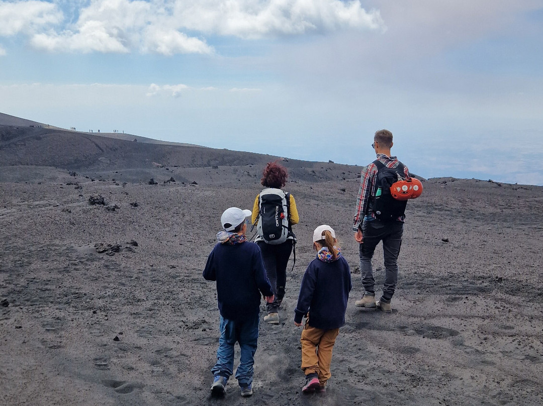 Gruppo Guide Alpine Etna Sud-尼科洛西必去景点