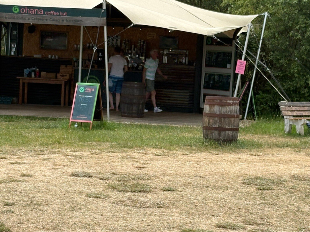 Cotswold Water Park Hire-南塞尔尼必去景点