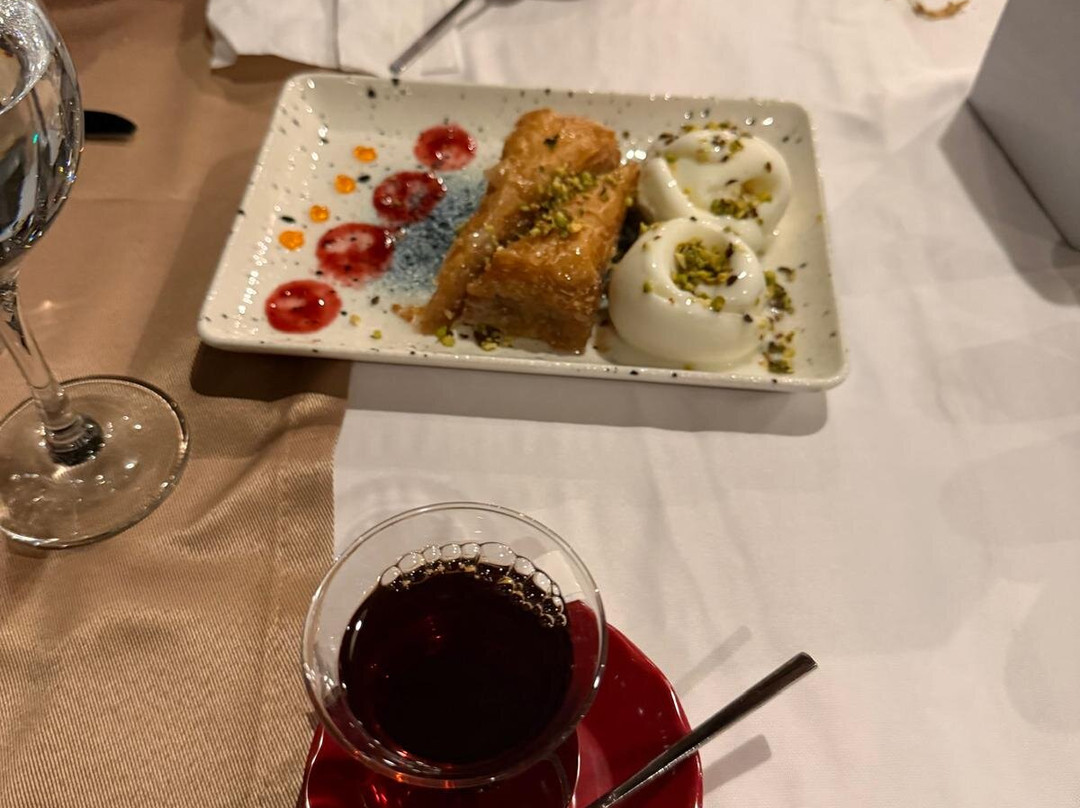 海豚豪华度假酒店主图