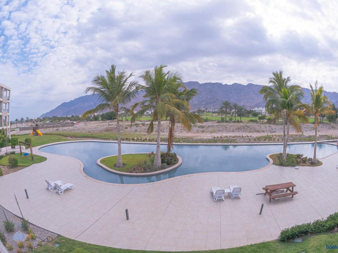 Le Sifah - Golf Lake Apartments