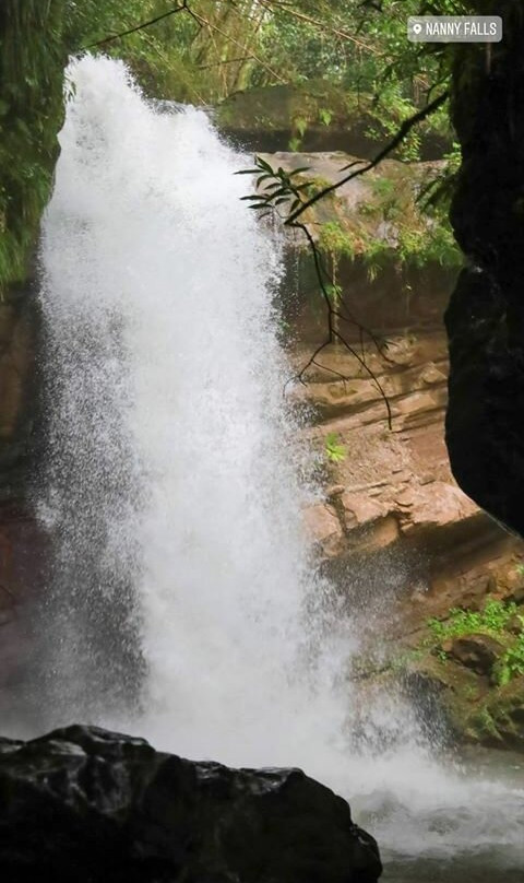 Nanny Falls-Moore Town必去景点