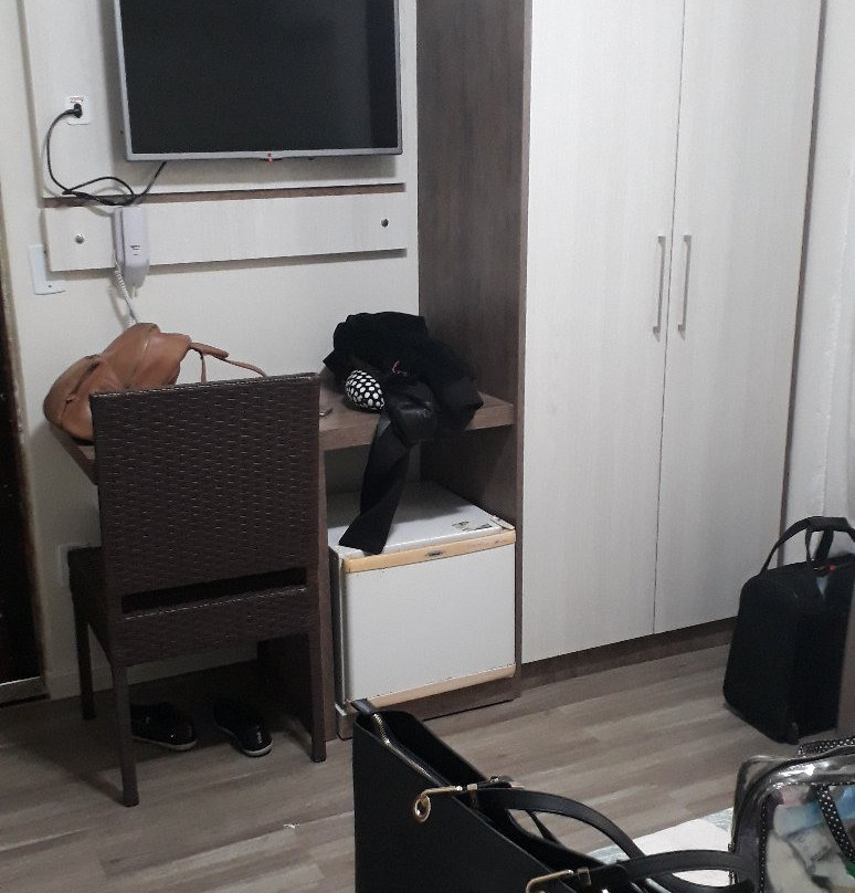 波玛尔旅馆主图