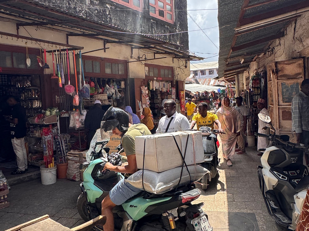 MOHAMMAD TOURS SERVICE-必韦久必去景点