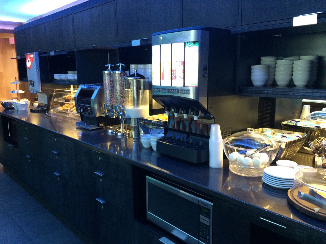 Boisbriand酒店住宿-Hôtel Le Rivage