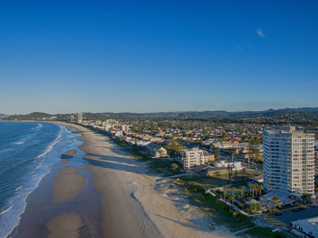 棕榈海滩酒店住宿-海滩上第19条大道酒店