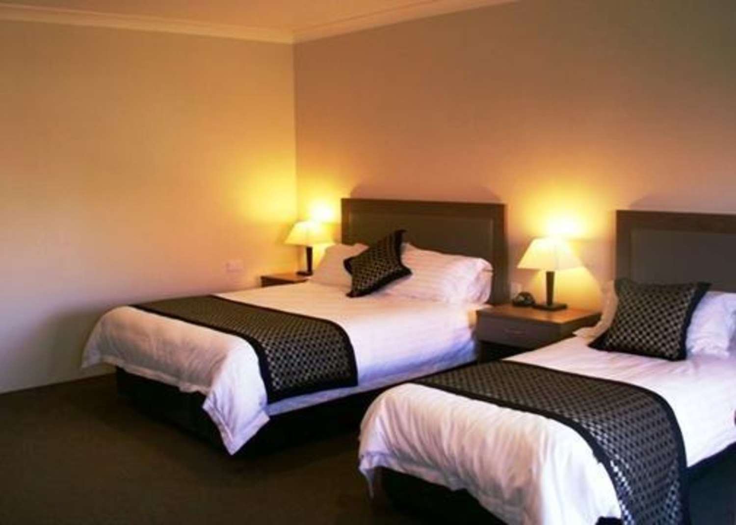 公园国际舒适连锁酒店-官方