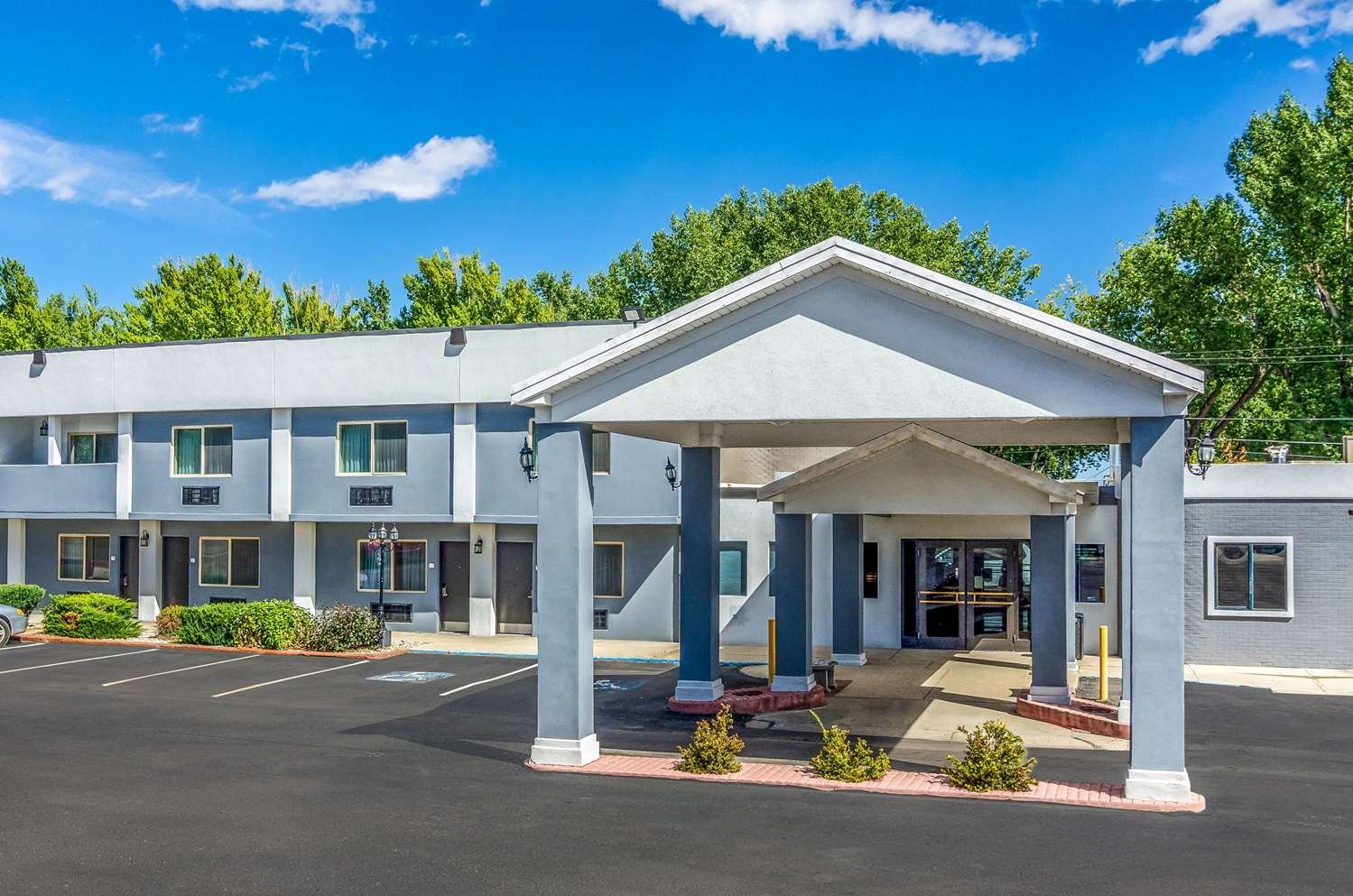Quality Inn-官方