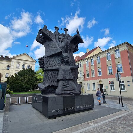 Monument to Struggle and Martyrdom in Bydgoszcz (Pomnik Walki i Meczenstwa Ziemi Bydgoskiej)景点图片