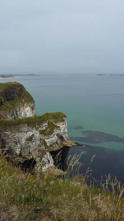 Portrush White Rocks Beach景点图片