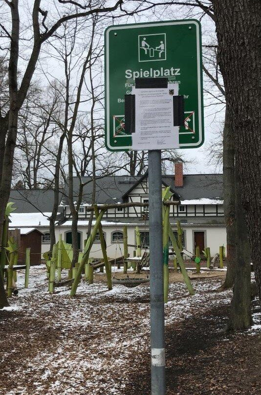 Schwanenteich Park景点图片
