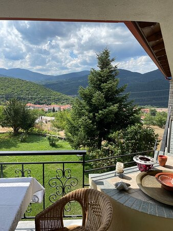 Margit Suites Hotel主图