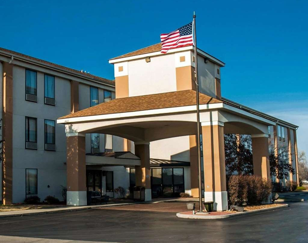 Quality Inn & Suites Near St. Louis And I-255主图