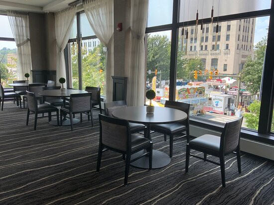 DoubleTree by Hilton Youngstown Downtown主图