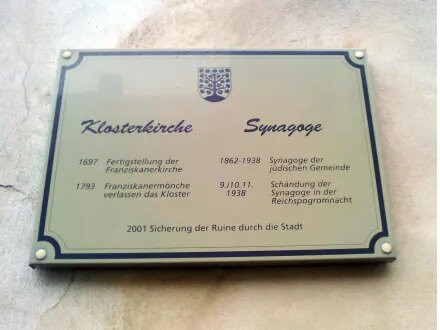 Zerstörte Synagoge