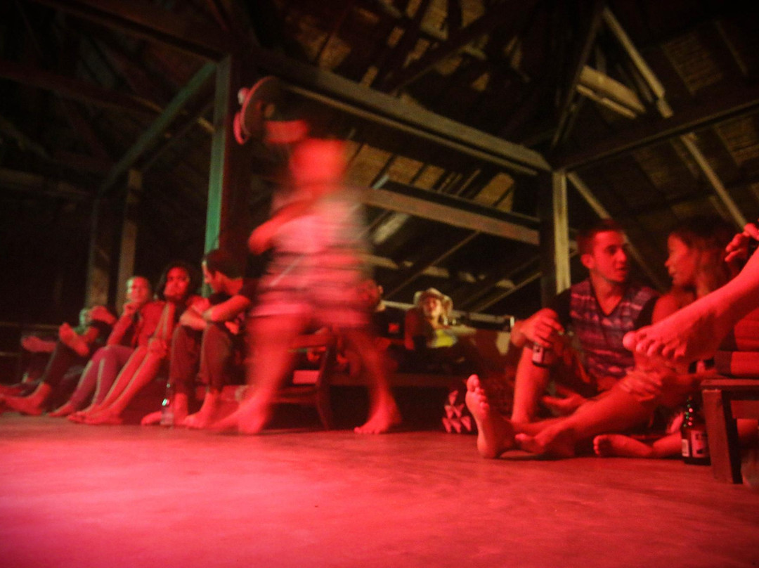 General Luna旅游景点-Acoustic Night at Buddha's Surf Resort