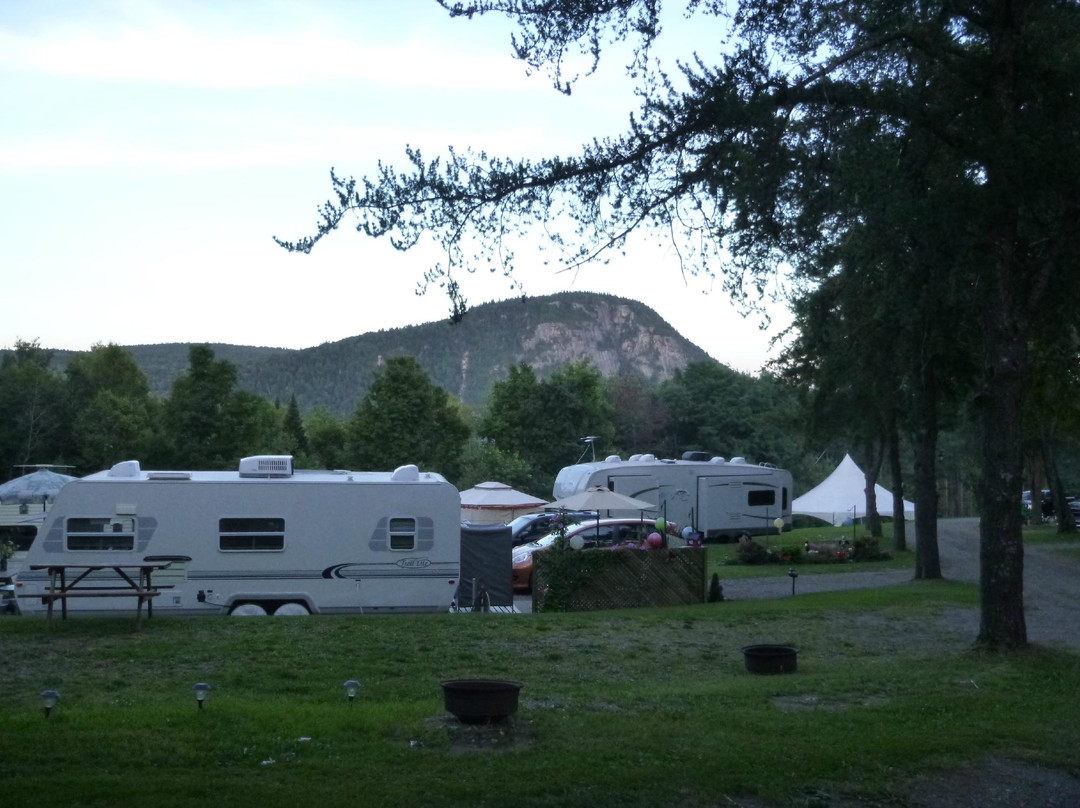 Camping du Lac Lyster ( et Prêts-à-camper)