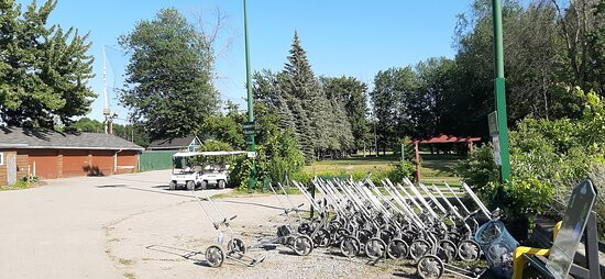 Golf UFO-蒙特利尔必去景点