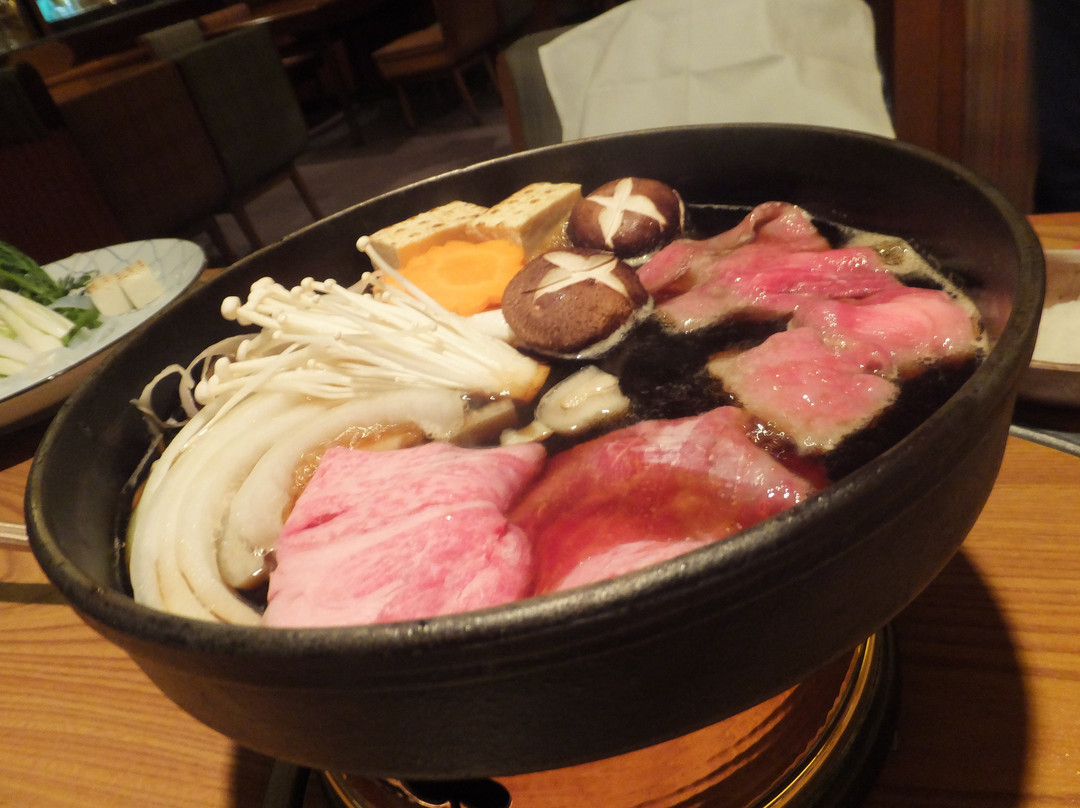 横浜瀬里奈 浪漫茶屋