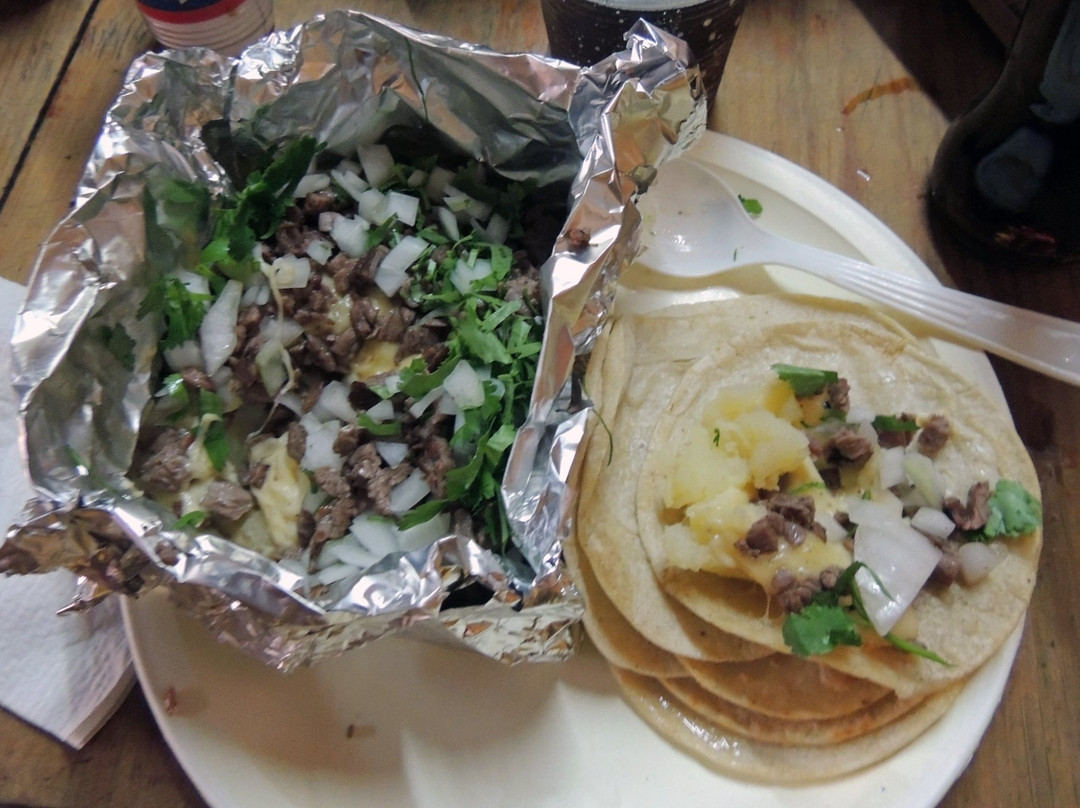 El Carboncito and Street Food