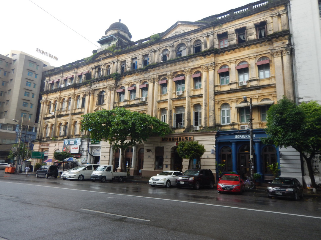 Yangon Lokanat Building (Formerly Sofaer’s Building)-仰光必去景点
