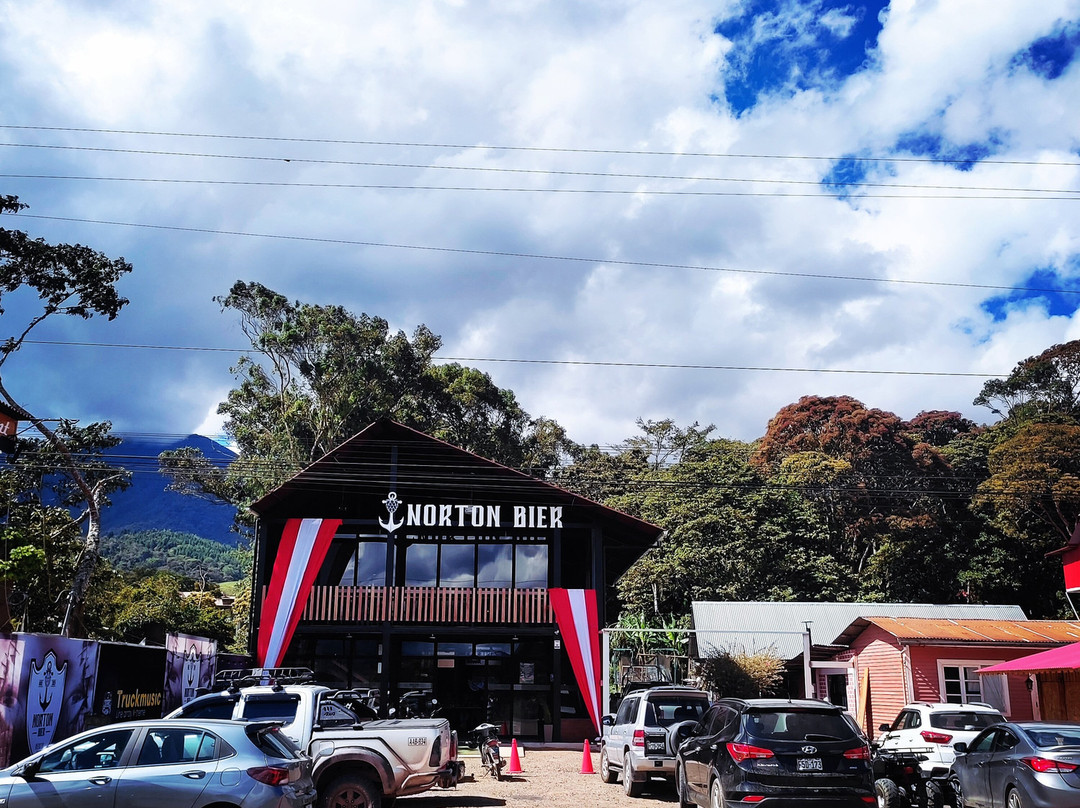 Norton Bier Resto Bar