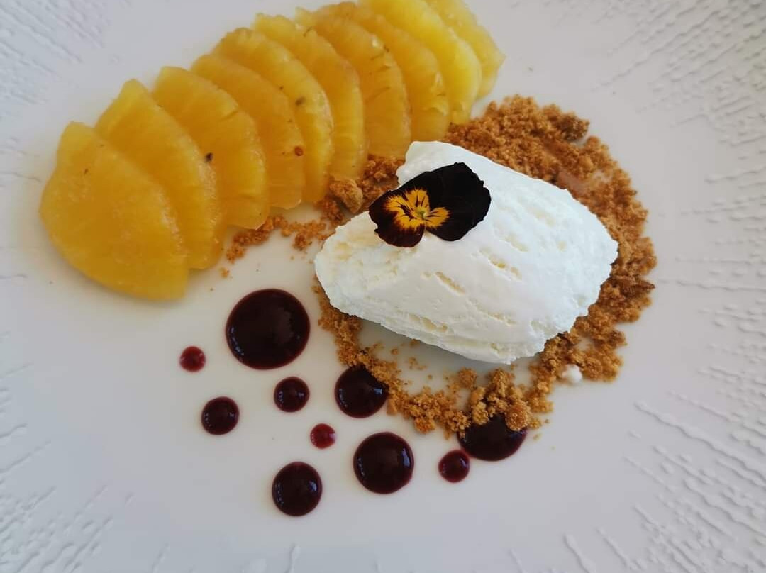 Maryana Beach Lounge